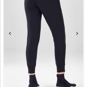 Fabletics Carrigan jogger